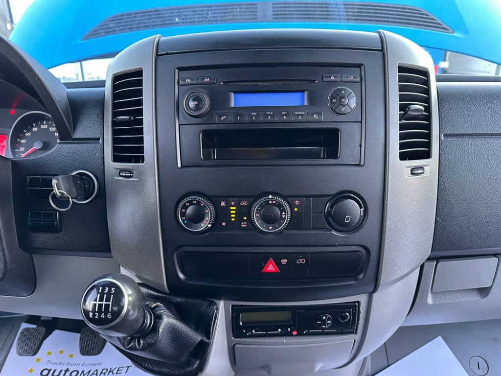 Volkswagen Crafter 2013