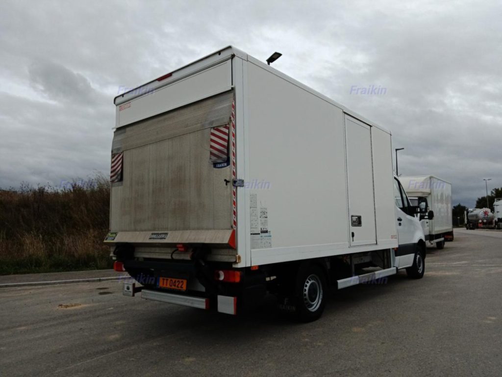 Mercedes-Benz Sprinter 2023