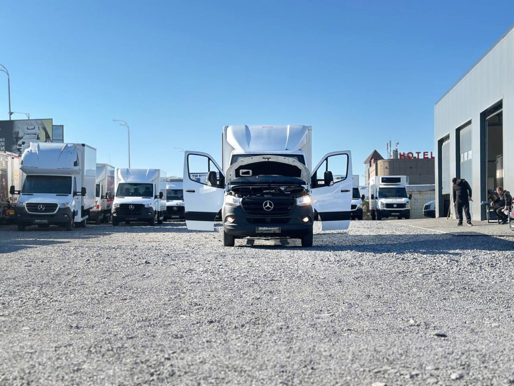 Mercedes-Benz Sprinter 2023