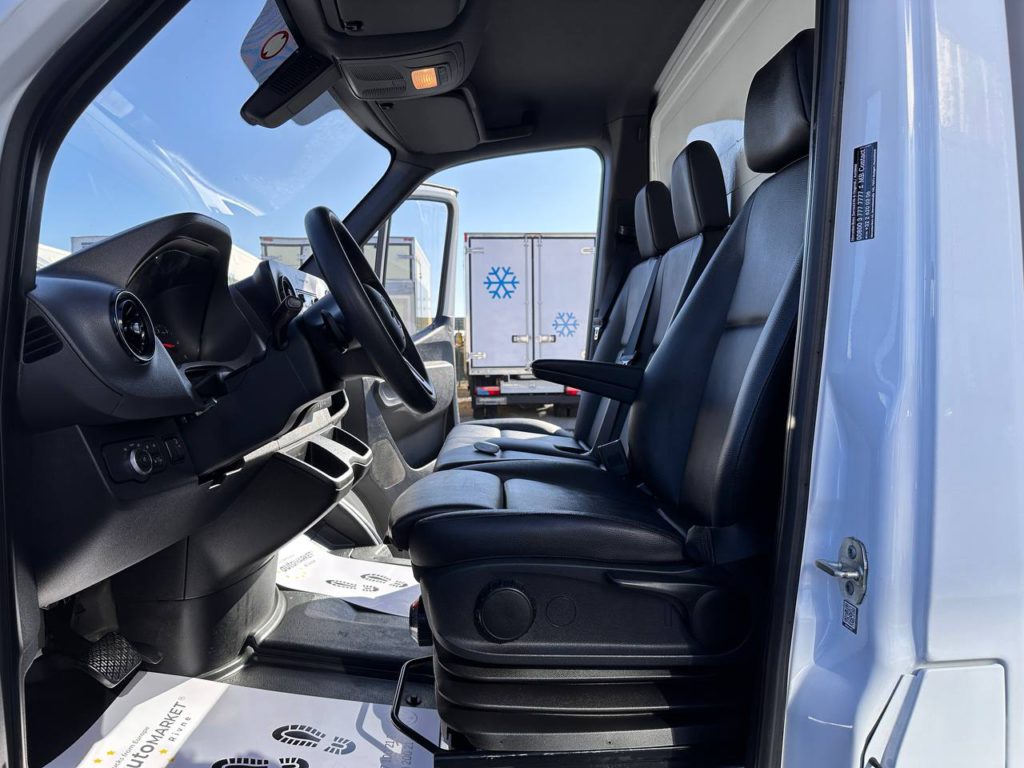 Mercedes-Benz Sprinter 2023