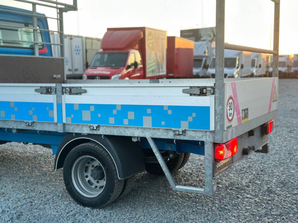 Volkswagen Crafter 2013