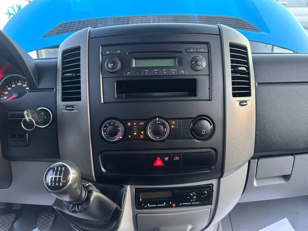 Volkswagen Crafter 2013