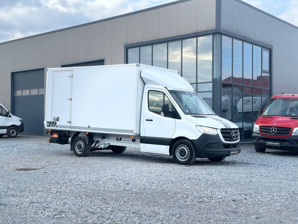Mercedes-Benz Sprinter 2021