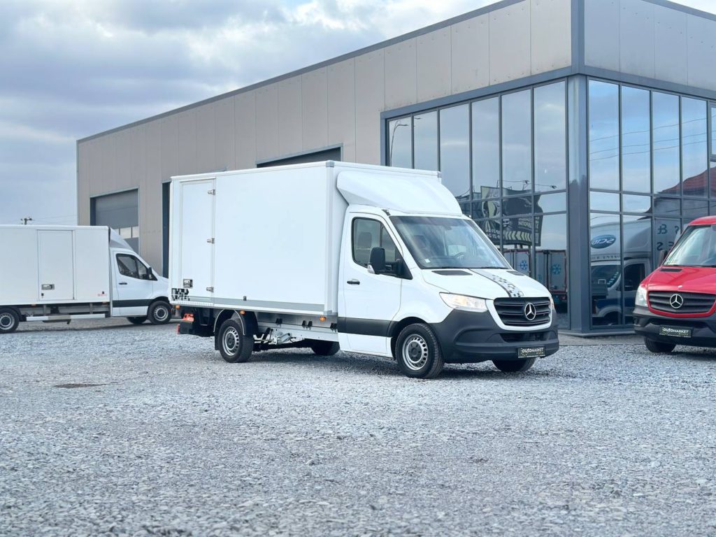 Mercedes-Benz Sprinter 2021