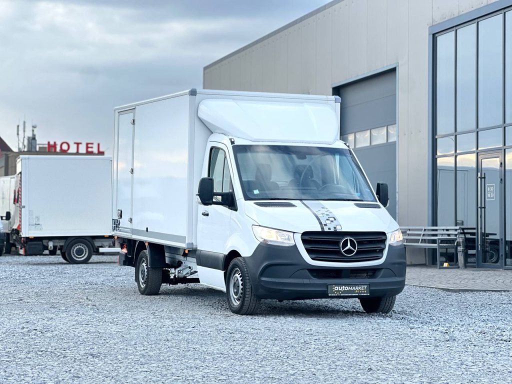 Mercedes-Benz Sprinter 2021