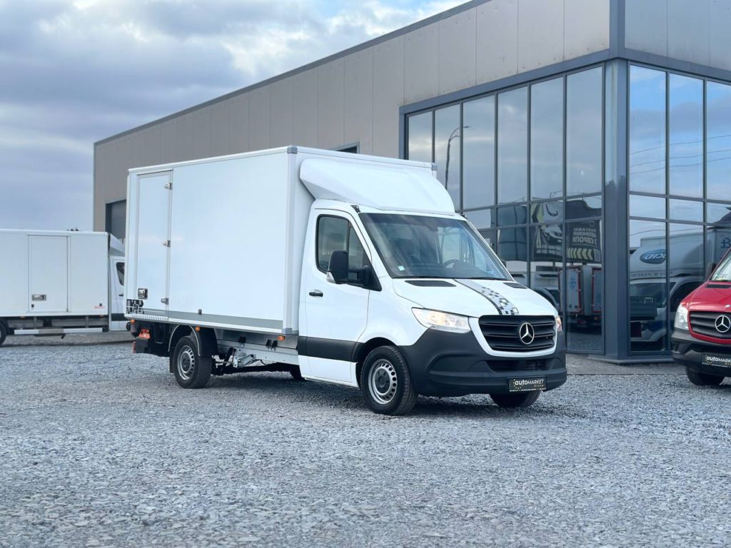 Mercedes-Benz Sprinter 2021