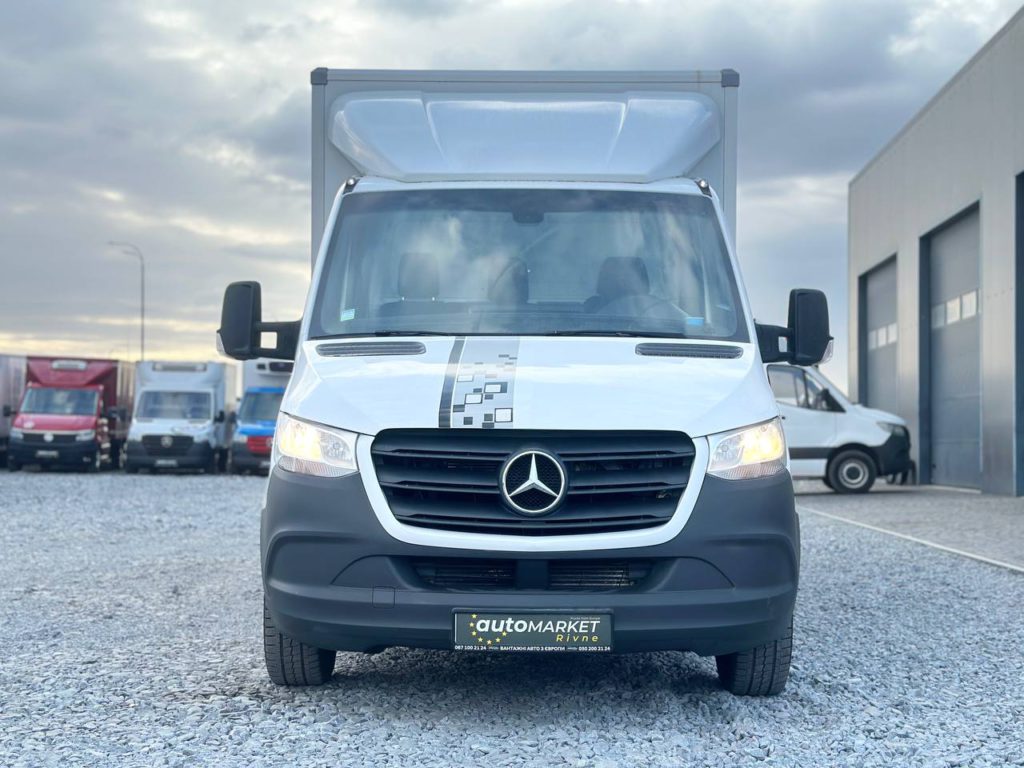 Mercedes-Benz Sprinter 2021