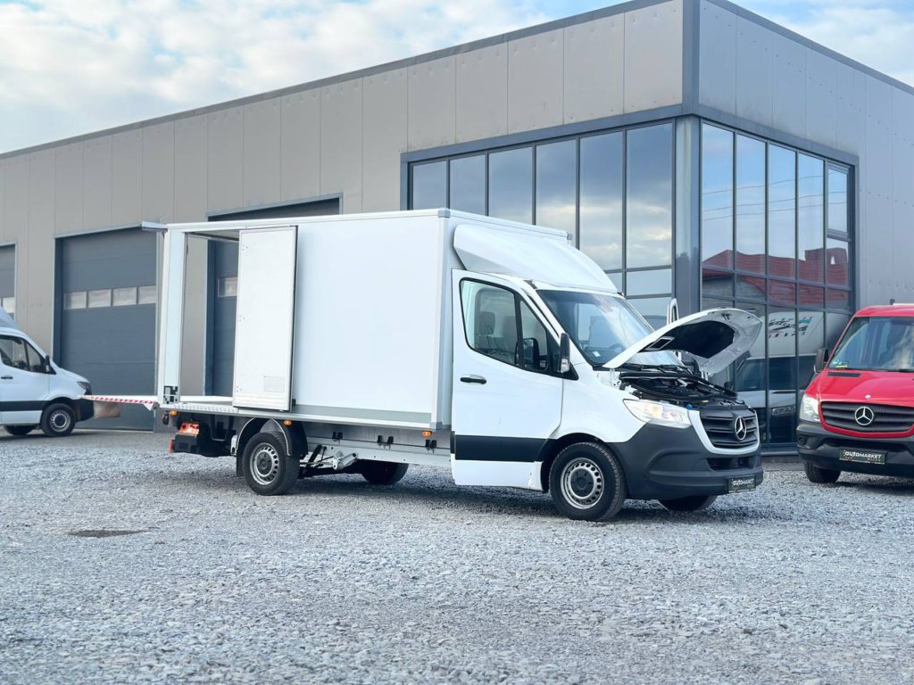 Mercedes-Benz Sprinter 2021