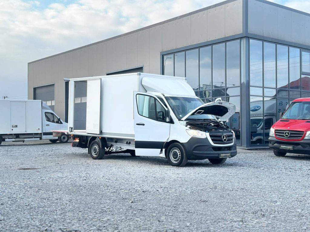 Mercedes-Benz Sprinter 2021