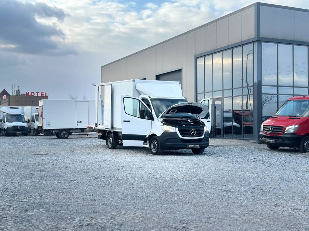 Mercedes-Benz Sprinter 2021