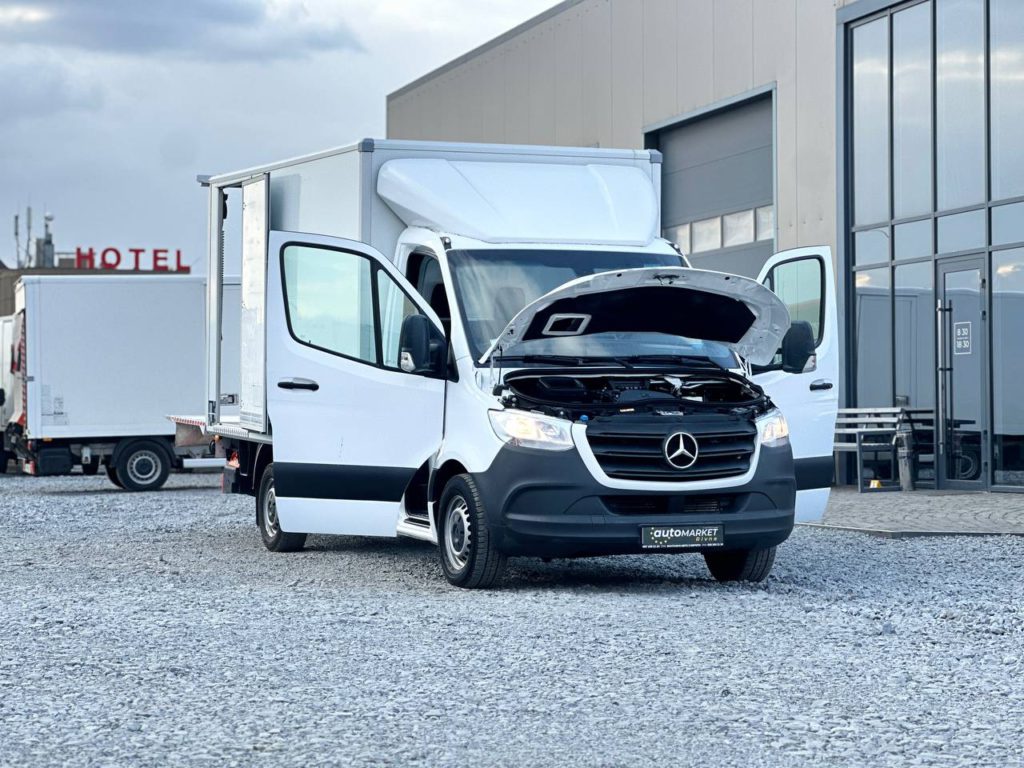 Mercedes-Benz Sprinter 2021