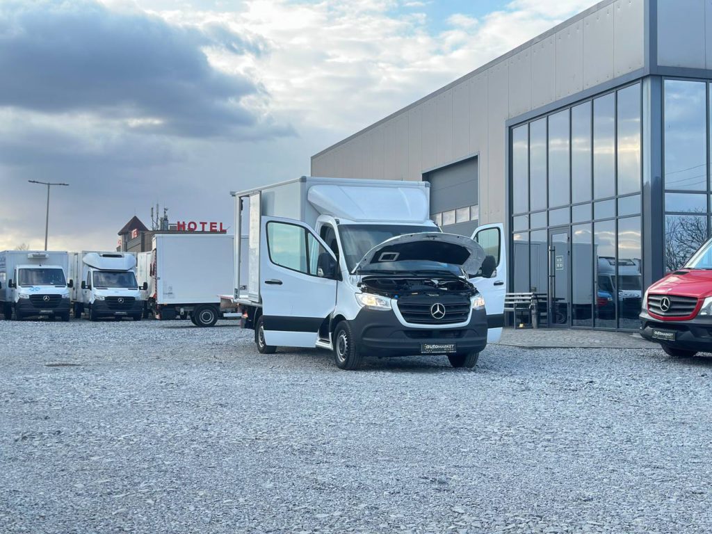 Mercedes-Benz Sprinter 2021