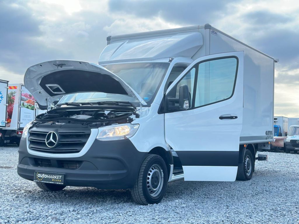Mercedes-Benz Sprinter 2021