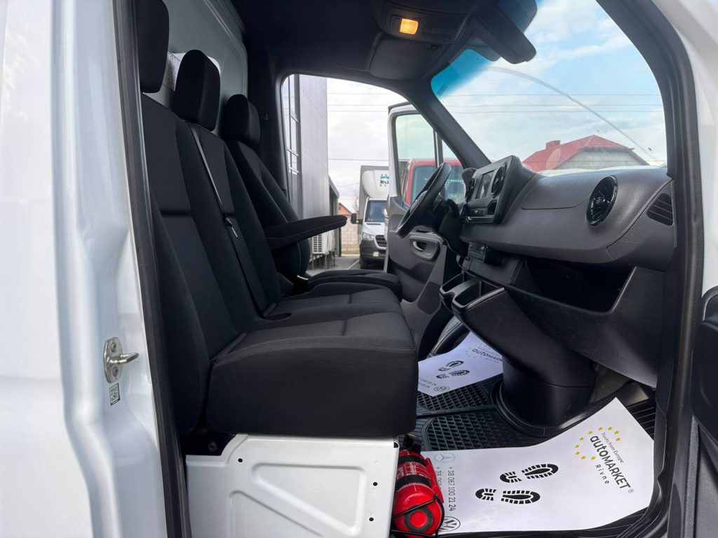Mercedes-Benz Sprinter 2021