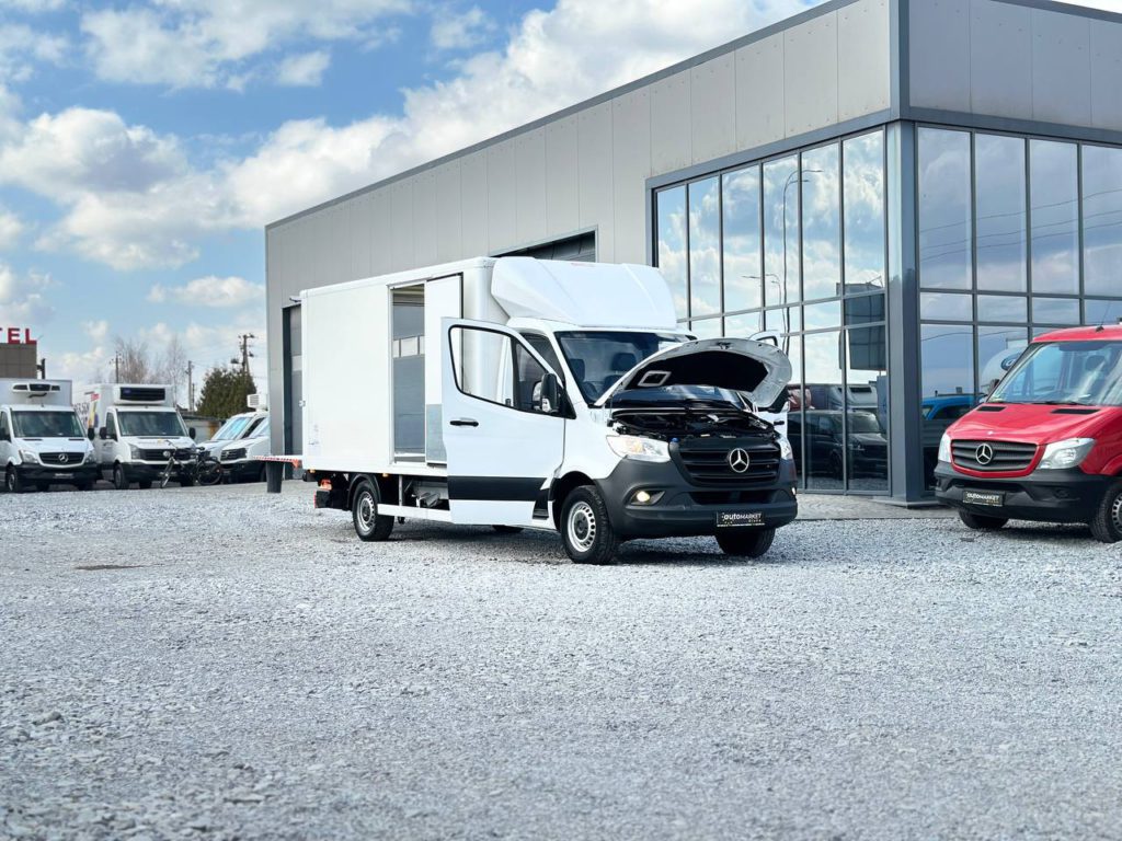 Mercedes-Benz Sprinter 2023