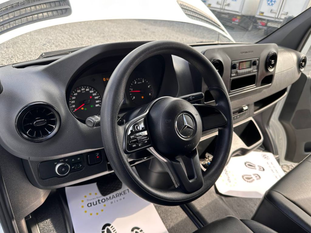 Mercedes-Benz Sprinter 2023