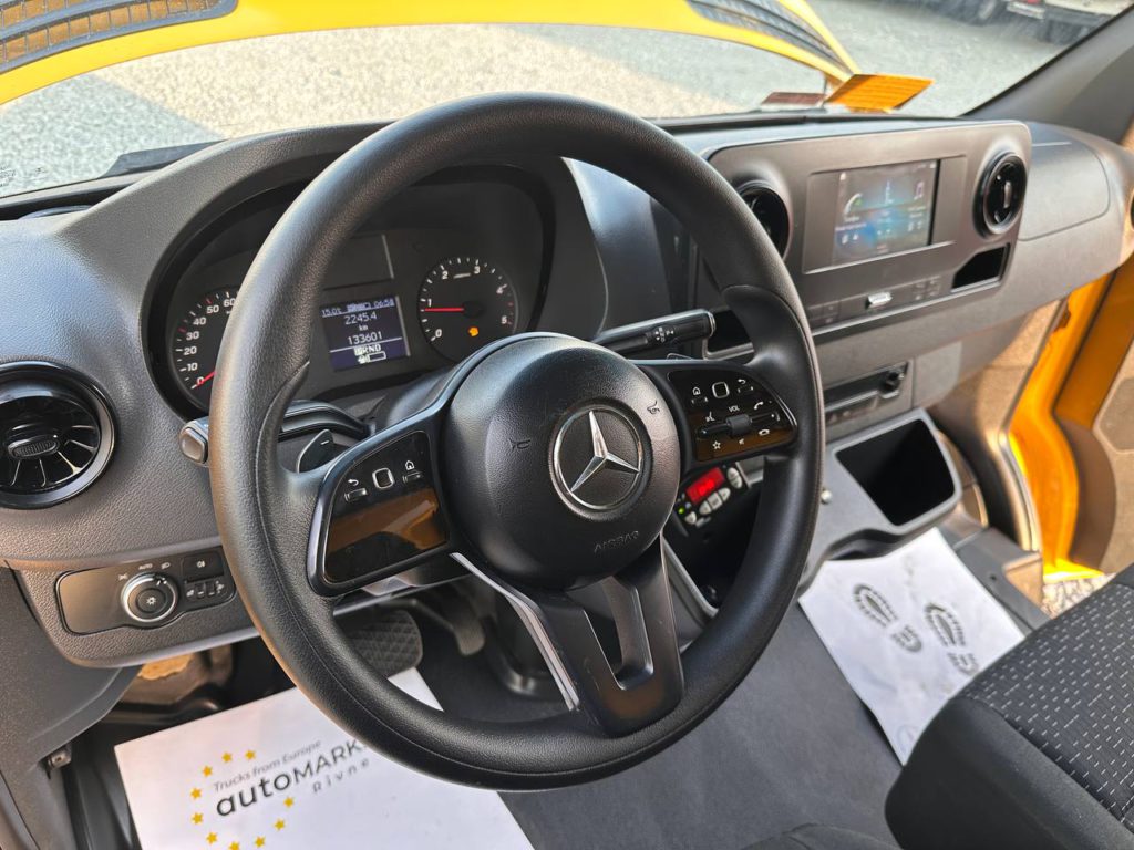 Mercedes-Benz Sprinter 2020