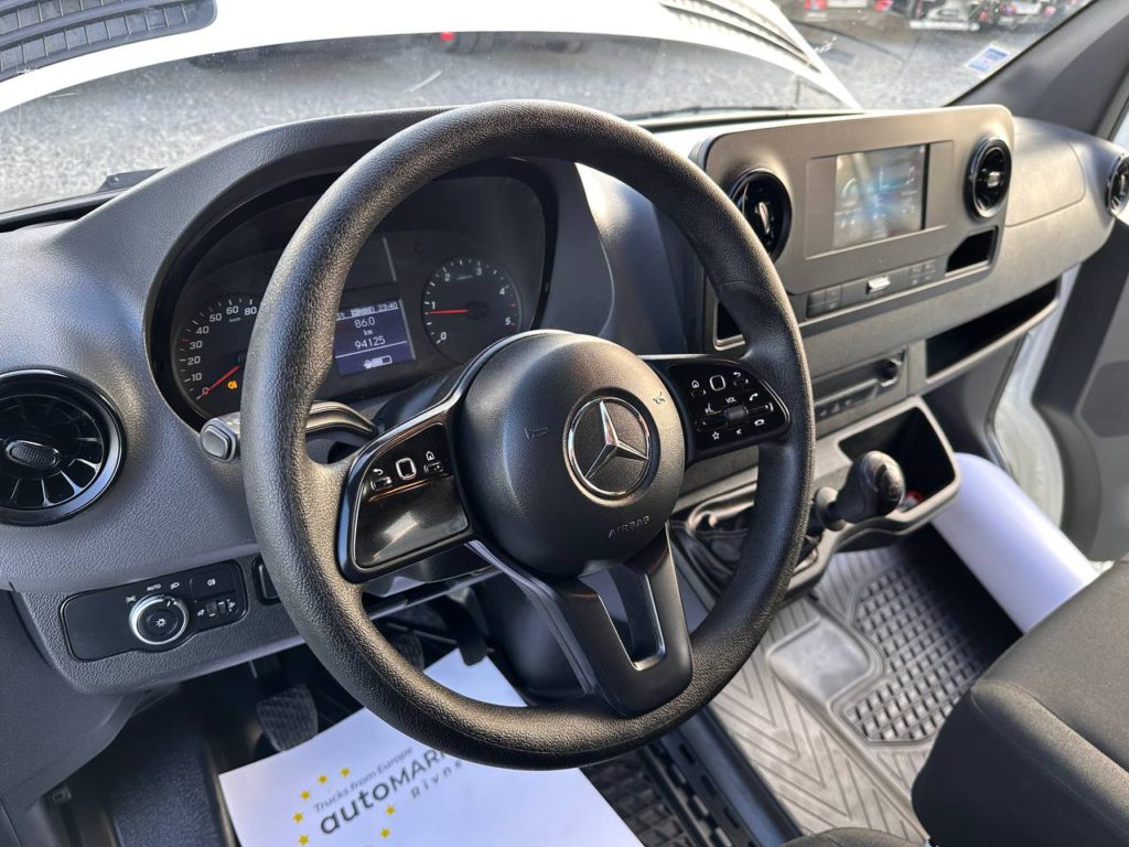 Mercedes-Benz Sprinter 2022