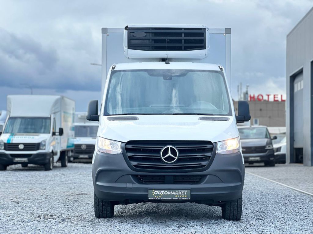 Mercedes-Benz Sprinter 2021