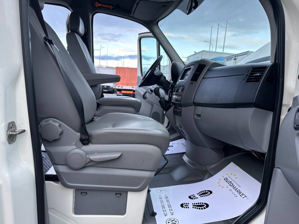 Volkswagen Crafter 2012