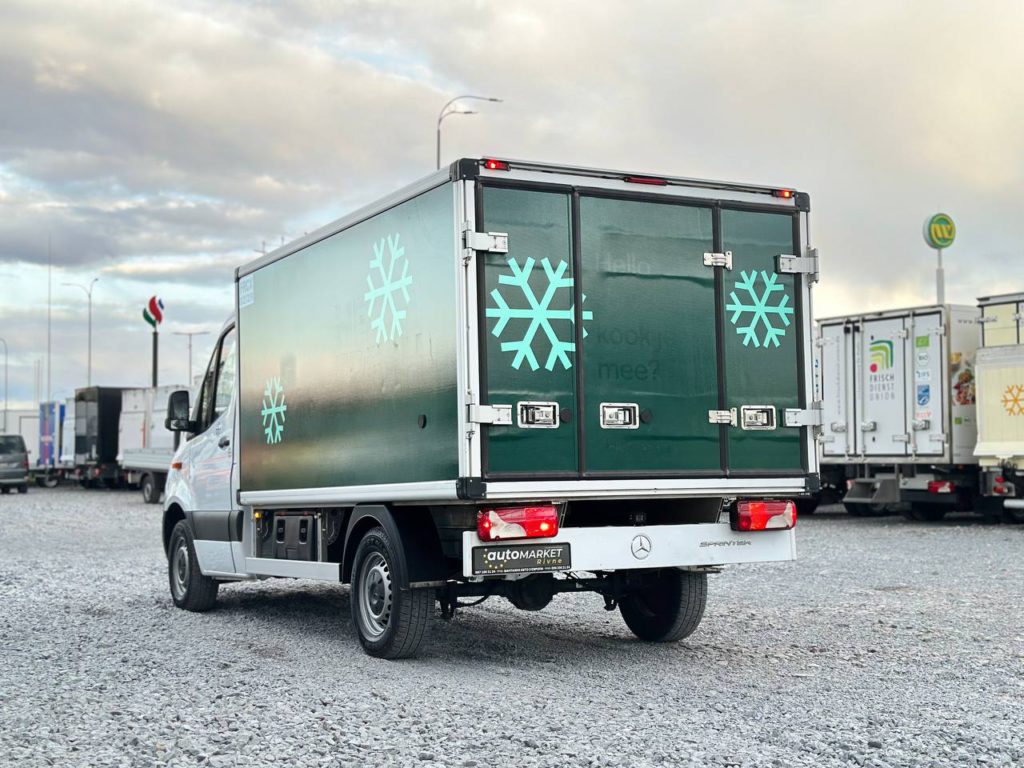 Mercedes-Benz Sprinter 2022