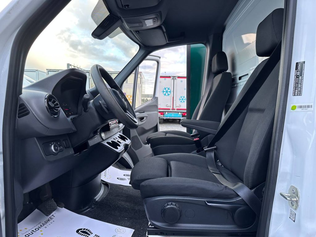 Mercedes-Benz Sprinter 2022