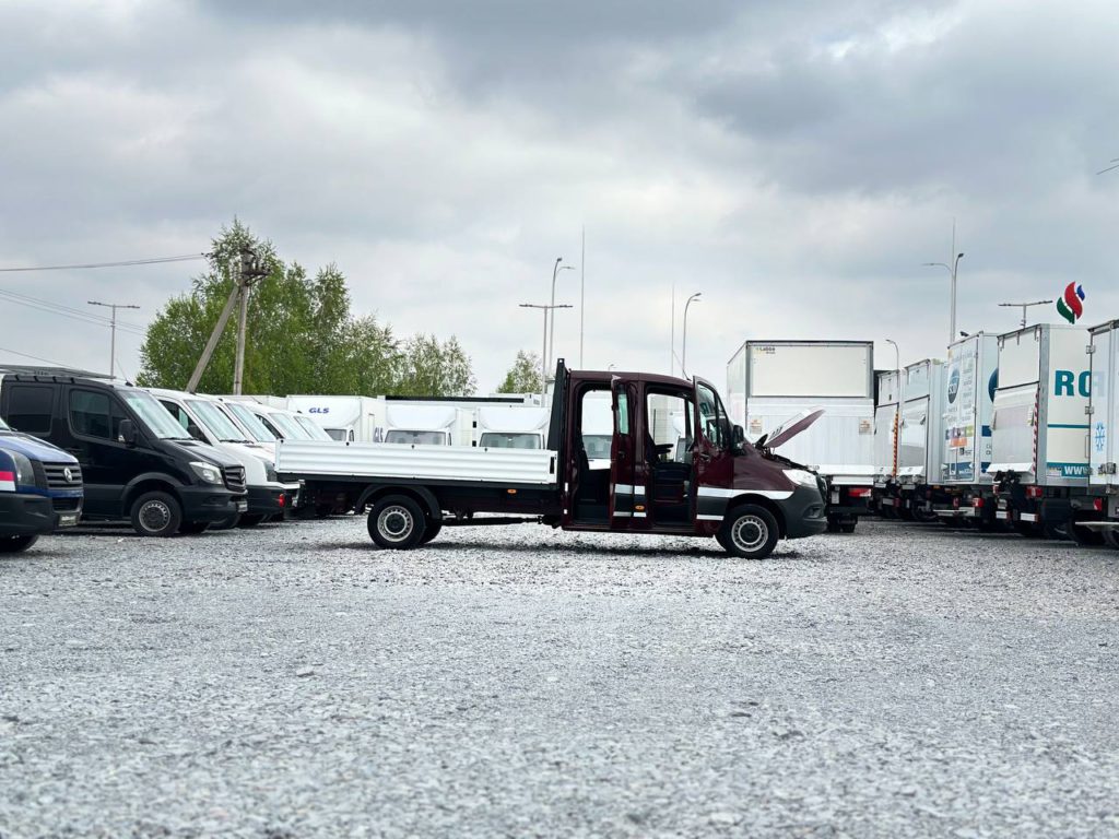 Mercedes-Benz Sprinter 2021
