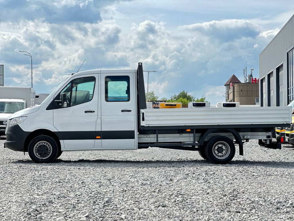 Mercedes-Benz Sprinter 2021
