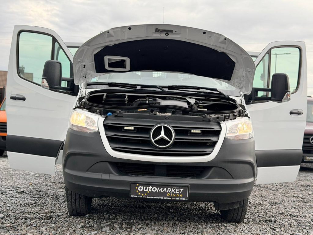 Mercedes-Benz Sprinter 2021