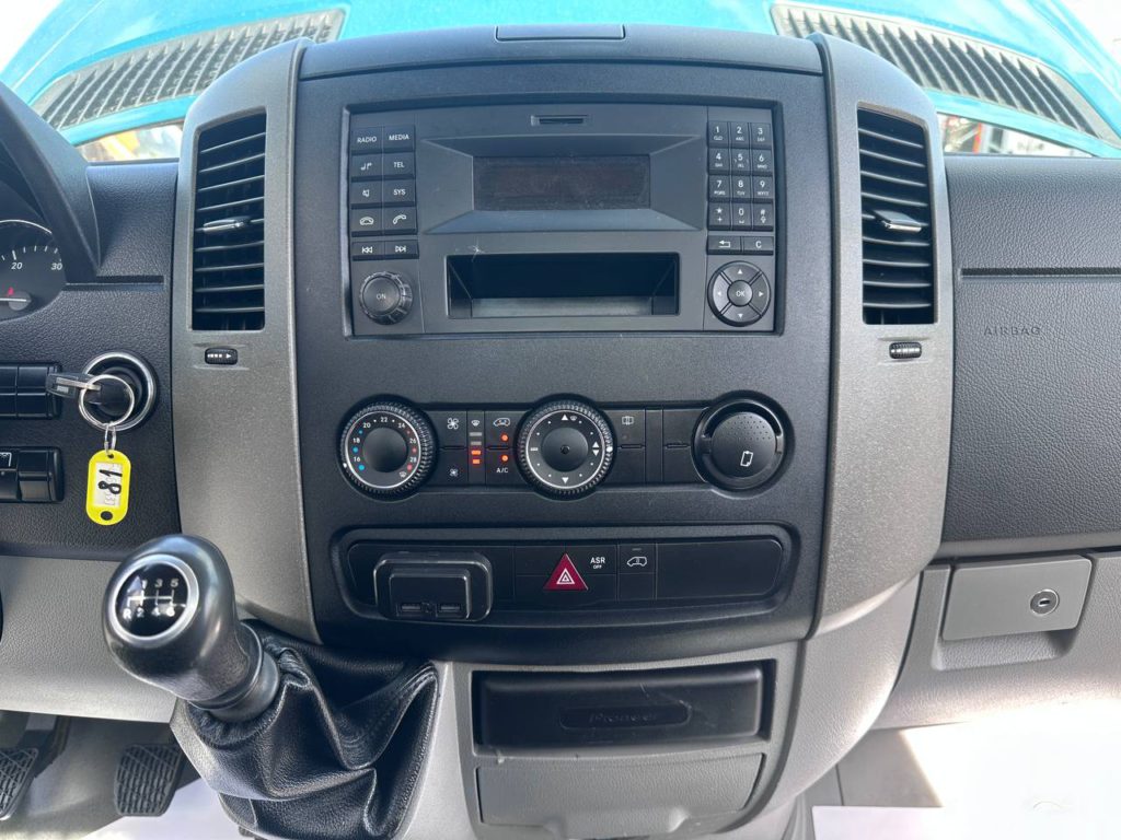 Mercedes-Benz Sprinter 2015