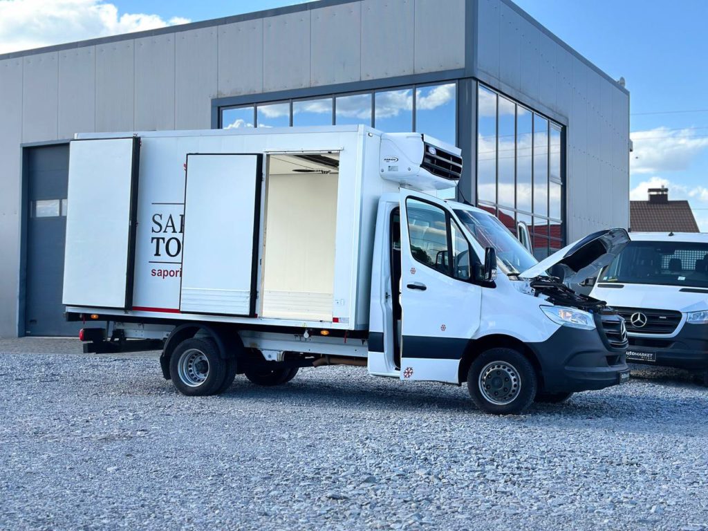 Mercedes-Benz Sprinter 2021