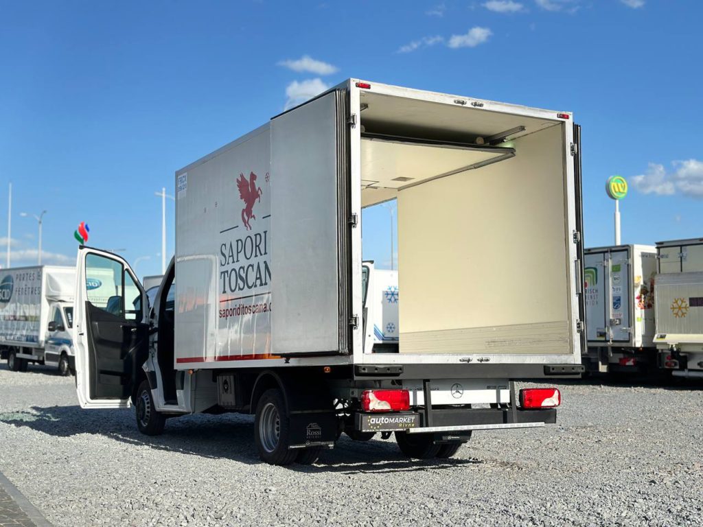 Mercedes-Benz Sprinter 2021