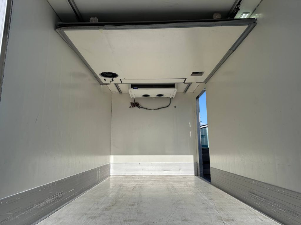 Mercedes-Benz Sprinter 2021