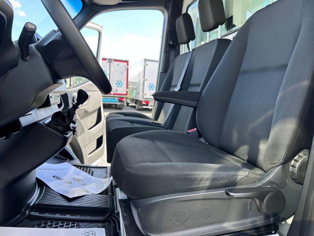 Mercedes-Benz Sprinter 2021