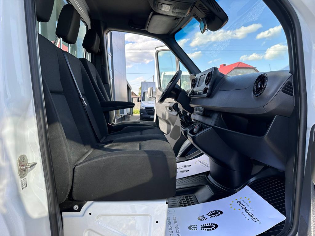 Mercedes-Benz Sprinter 2021