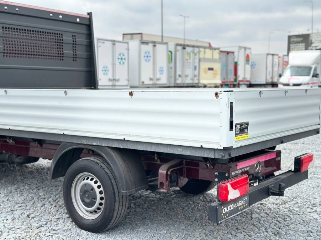 Mercedes-Benz Sprinter 2021