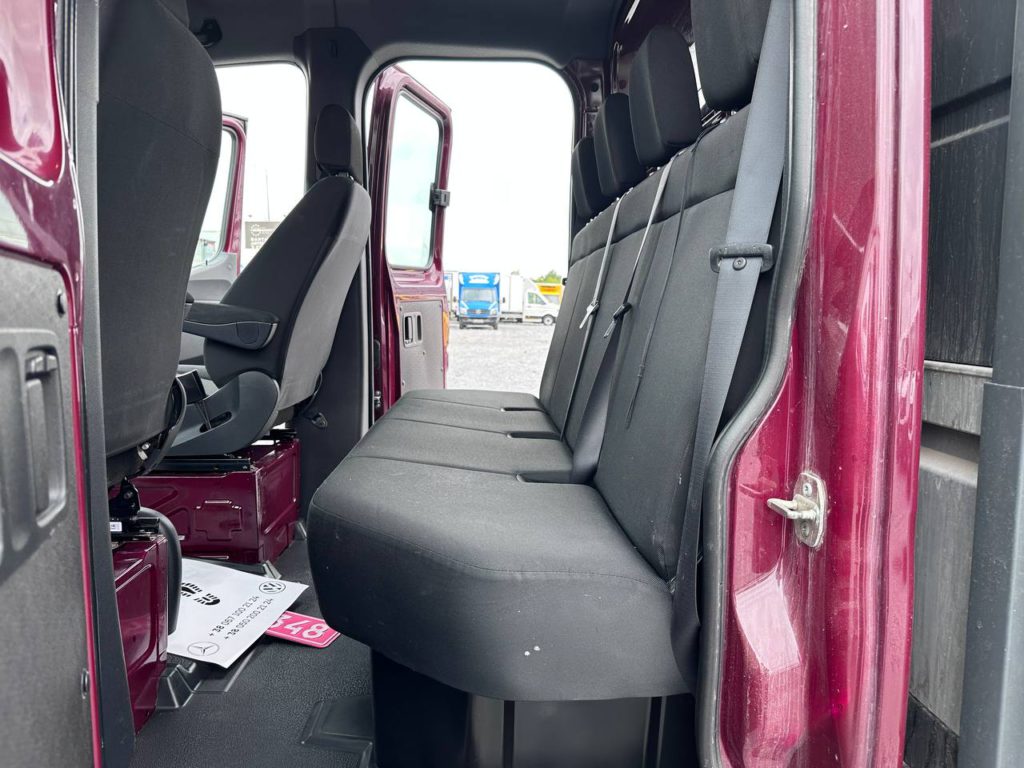 Mercedes-Benz Sprinter 2021