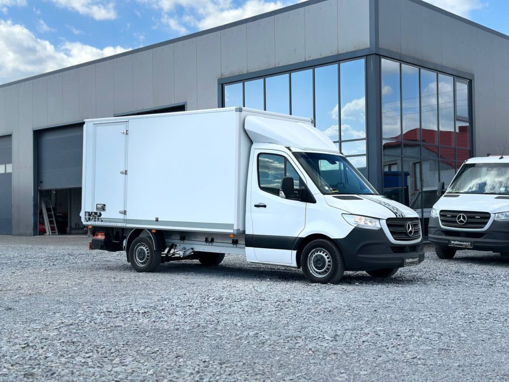 Mercedes-Benz Sprinter 2021