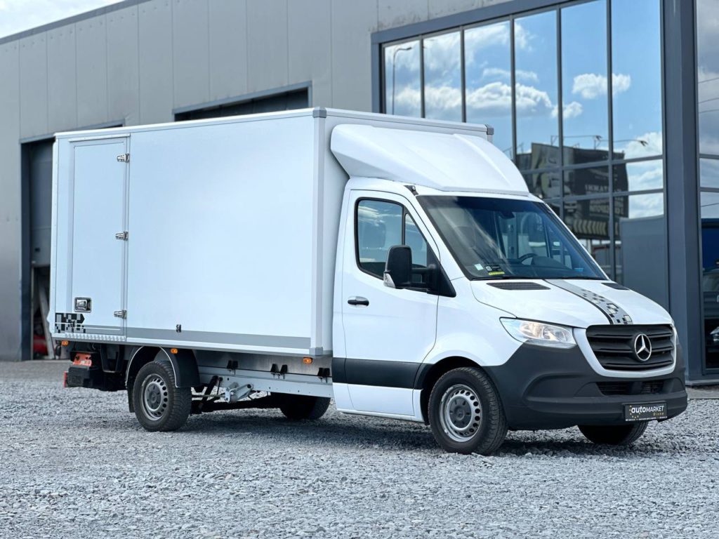 Mercedes-Benz Sprinter 2021