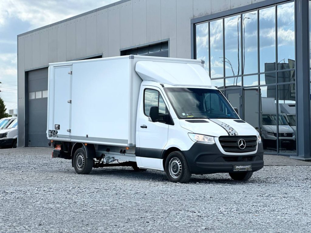 Mercedes-Benz Sprinter 2021