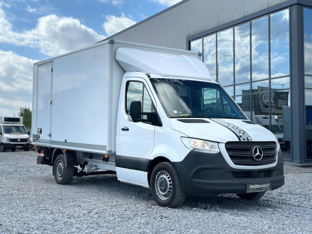 Mercedes-Benz Sprinter 2021