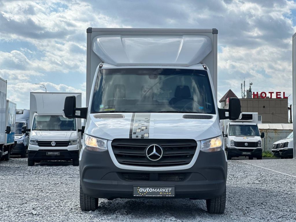 Mercedes-Benz Sprinter 2021