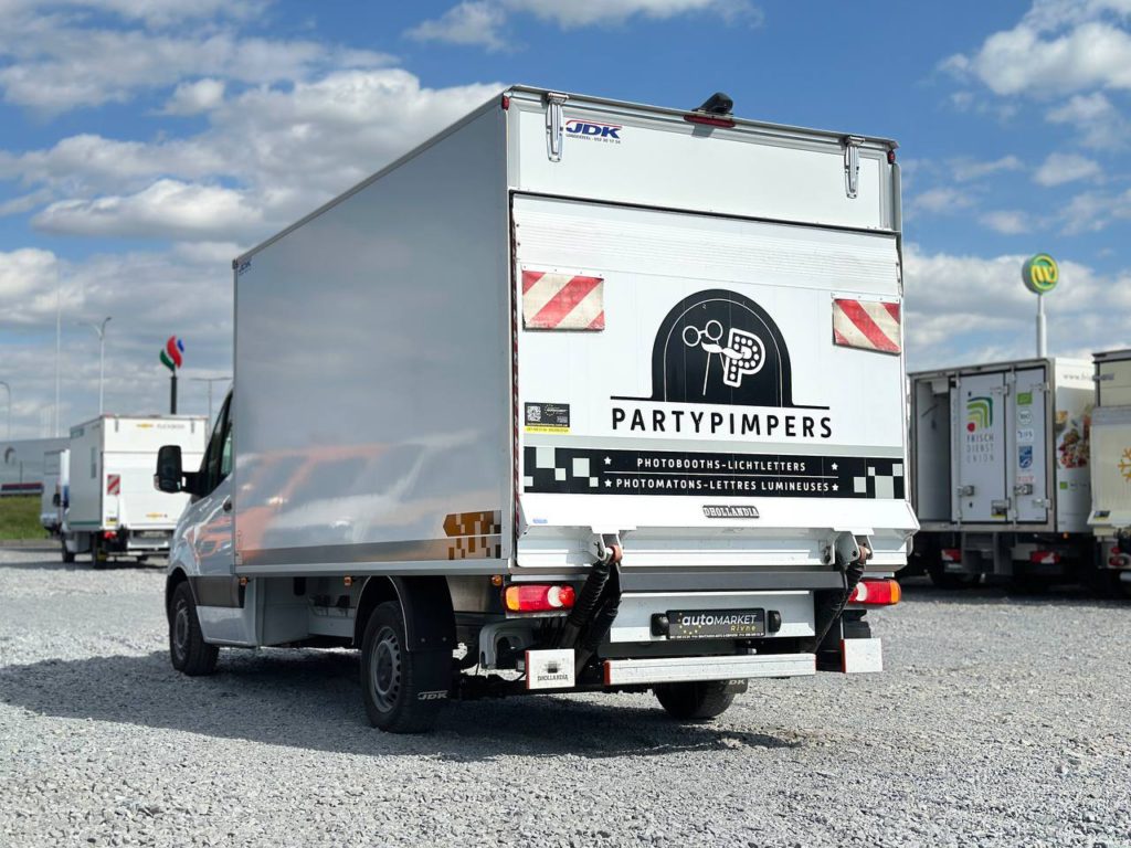 Mercedes-Benz Sprinter 2021