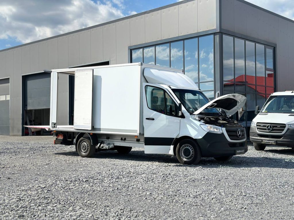 Mercedes-Benz Sprinter 2021