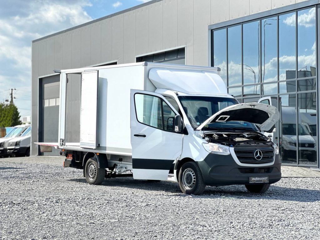 Mercedes-Benz Sprinter 2021
