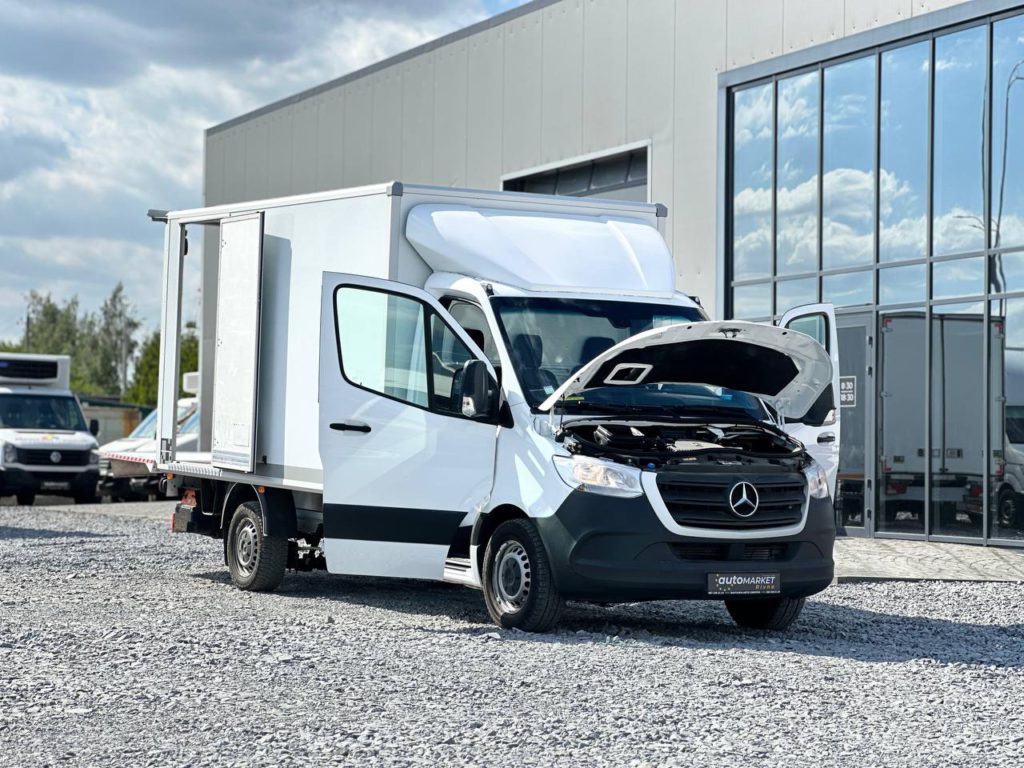 Mercedes-Benz Sprinter 2021