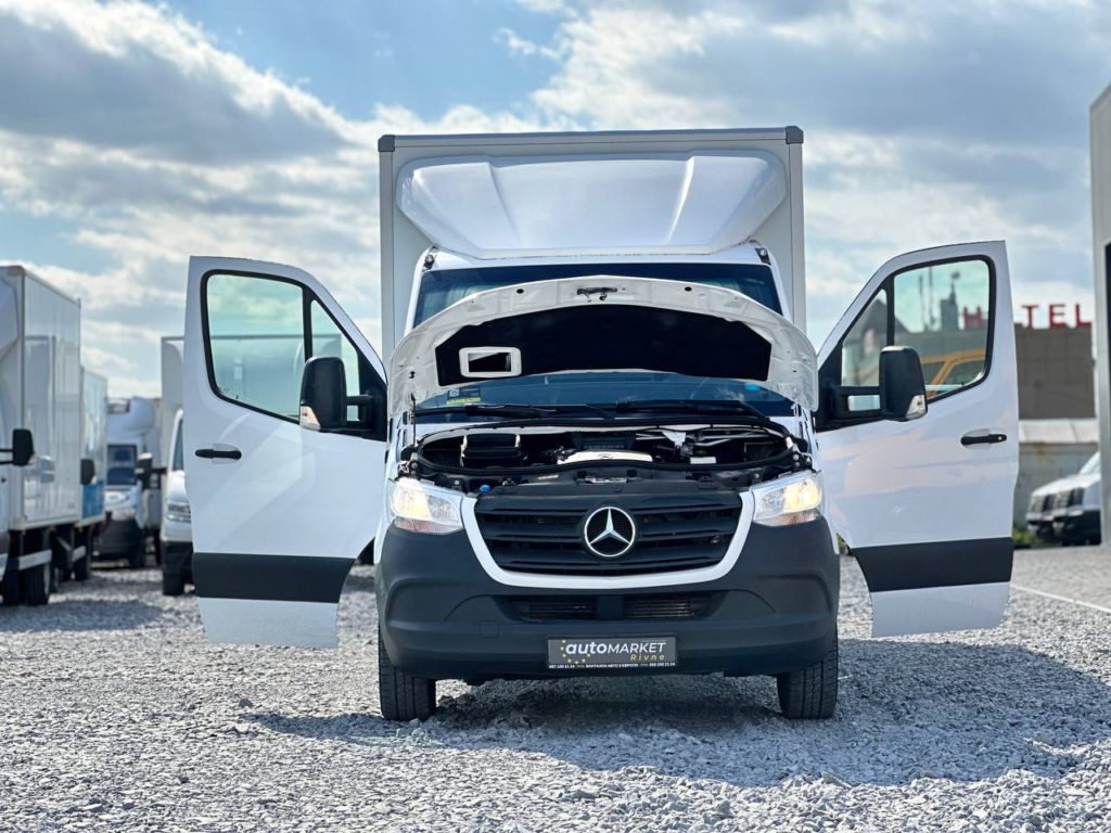 Mercedes-Benz Sprinter 2021