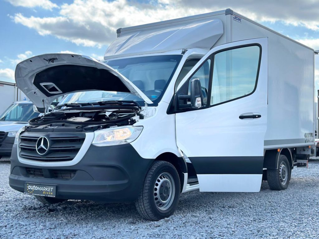 Mercedes-Benz Sprinter 2021