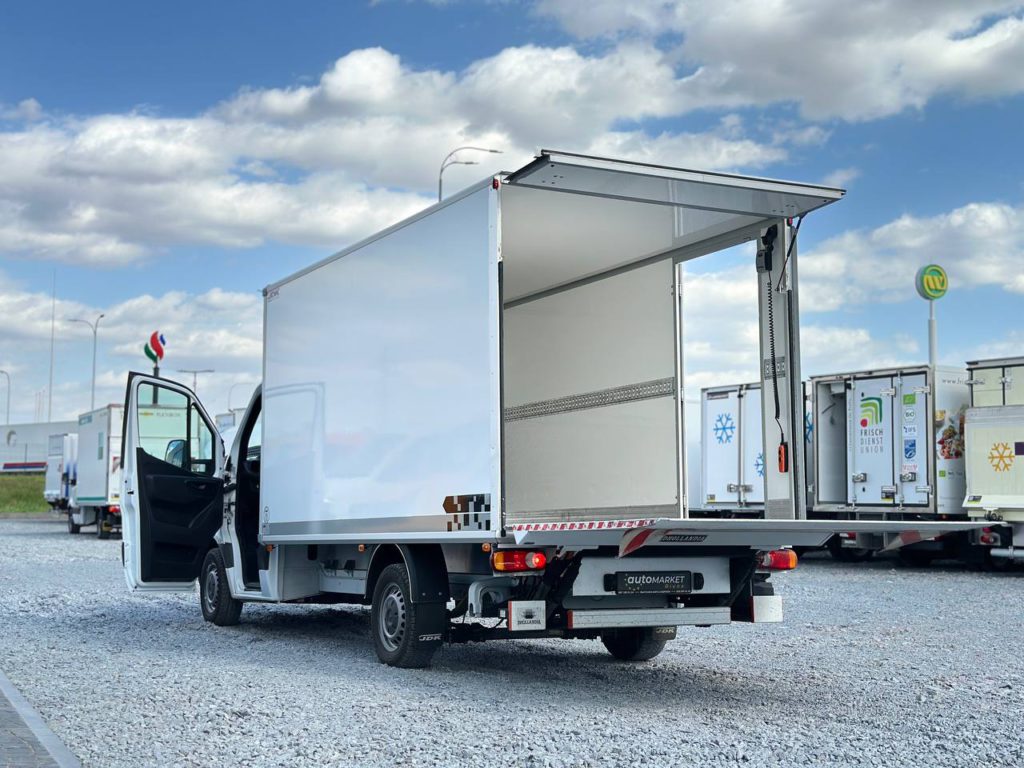 Mercedes-Benz Sprinter 2021