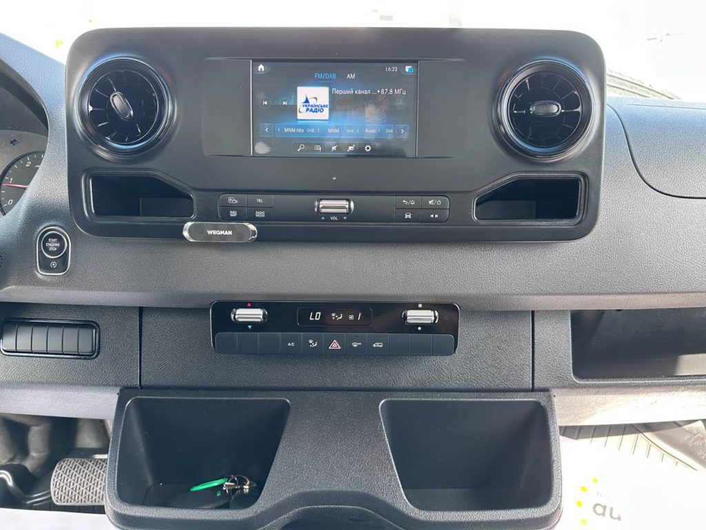 Mercedes-Benz Sprinter 2021
